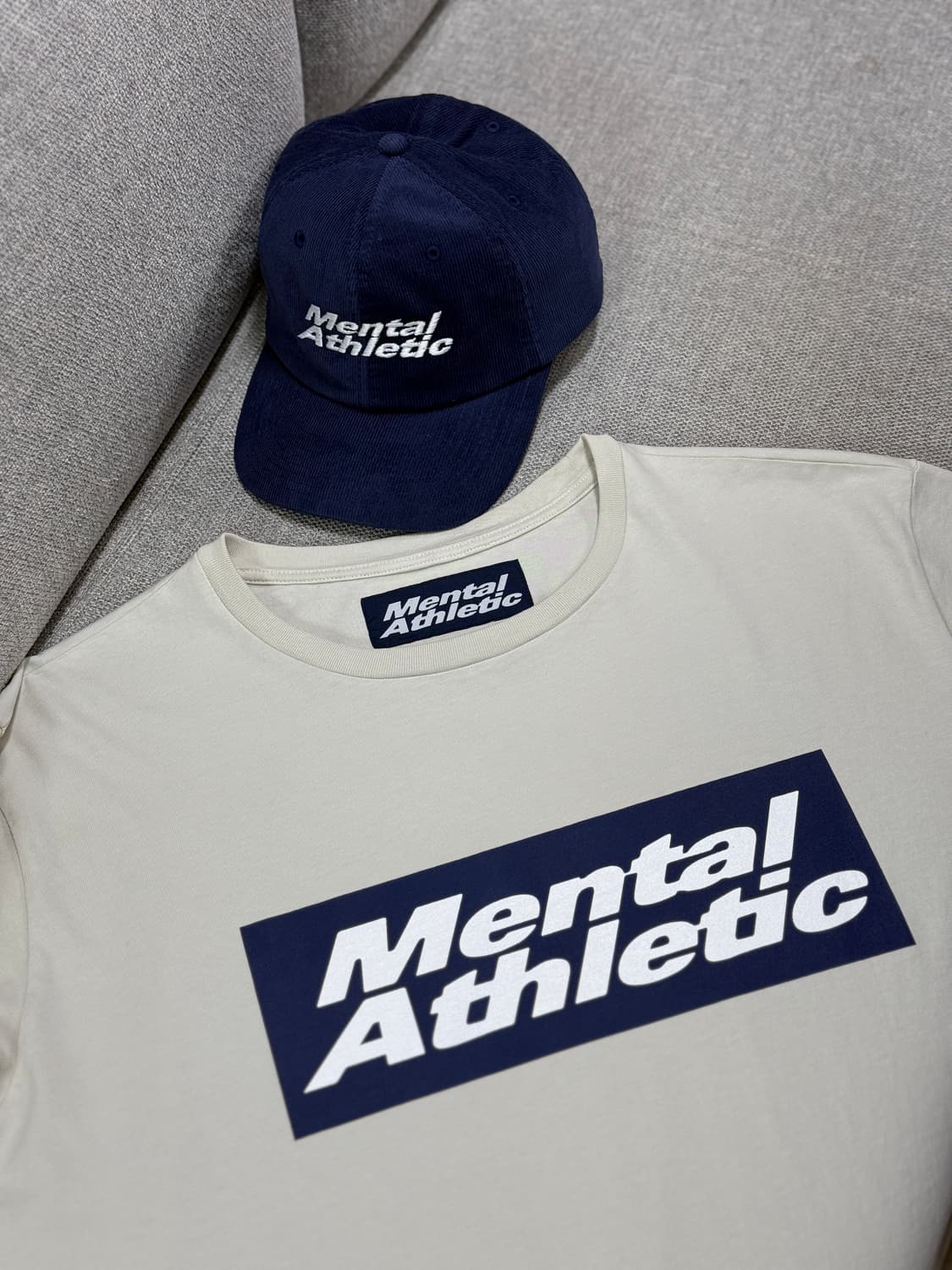 mental athletic 로고티 화이트 상품이미지1