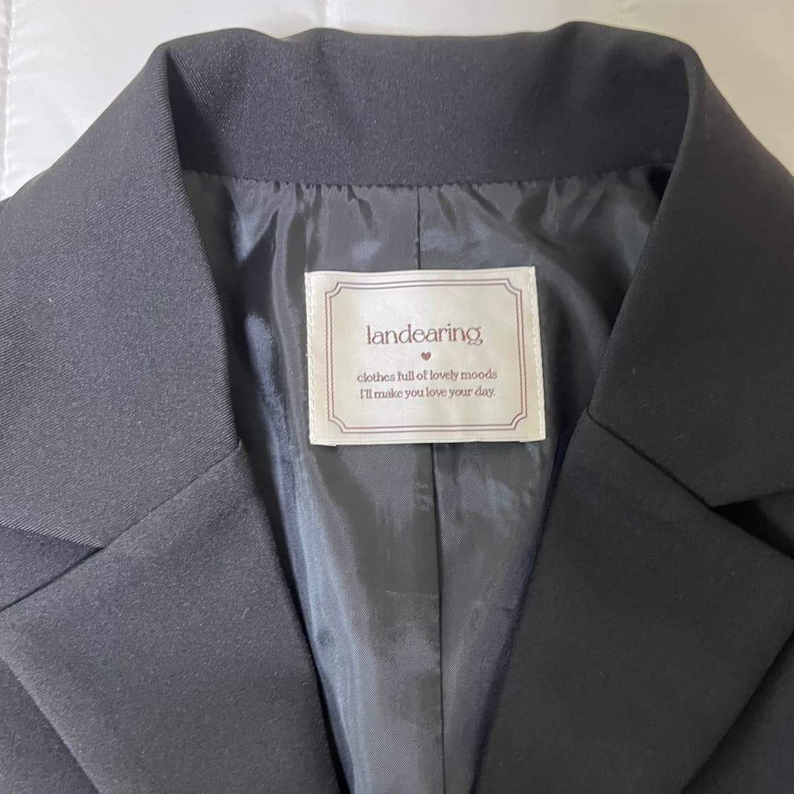 쇼퍼랜드 자체제작 MADE 프레피룩 테일러드 블랙 숏 자켓 정장 블랙 상품이미지2