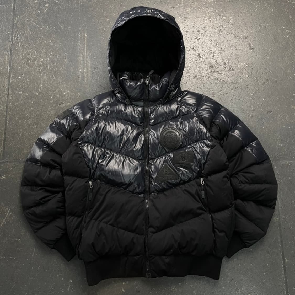 100 코오롱스포츠 유광 구스다운 패딩 상품이미지1