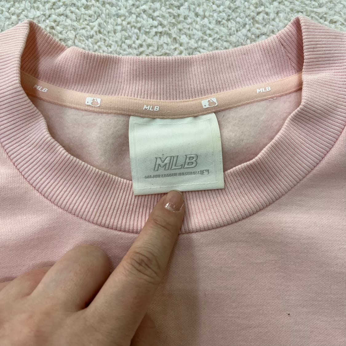 L 엠엘비 스몰로고 긴팔 맨투맨 0323M 상품이미지2