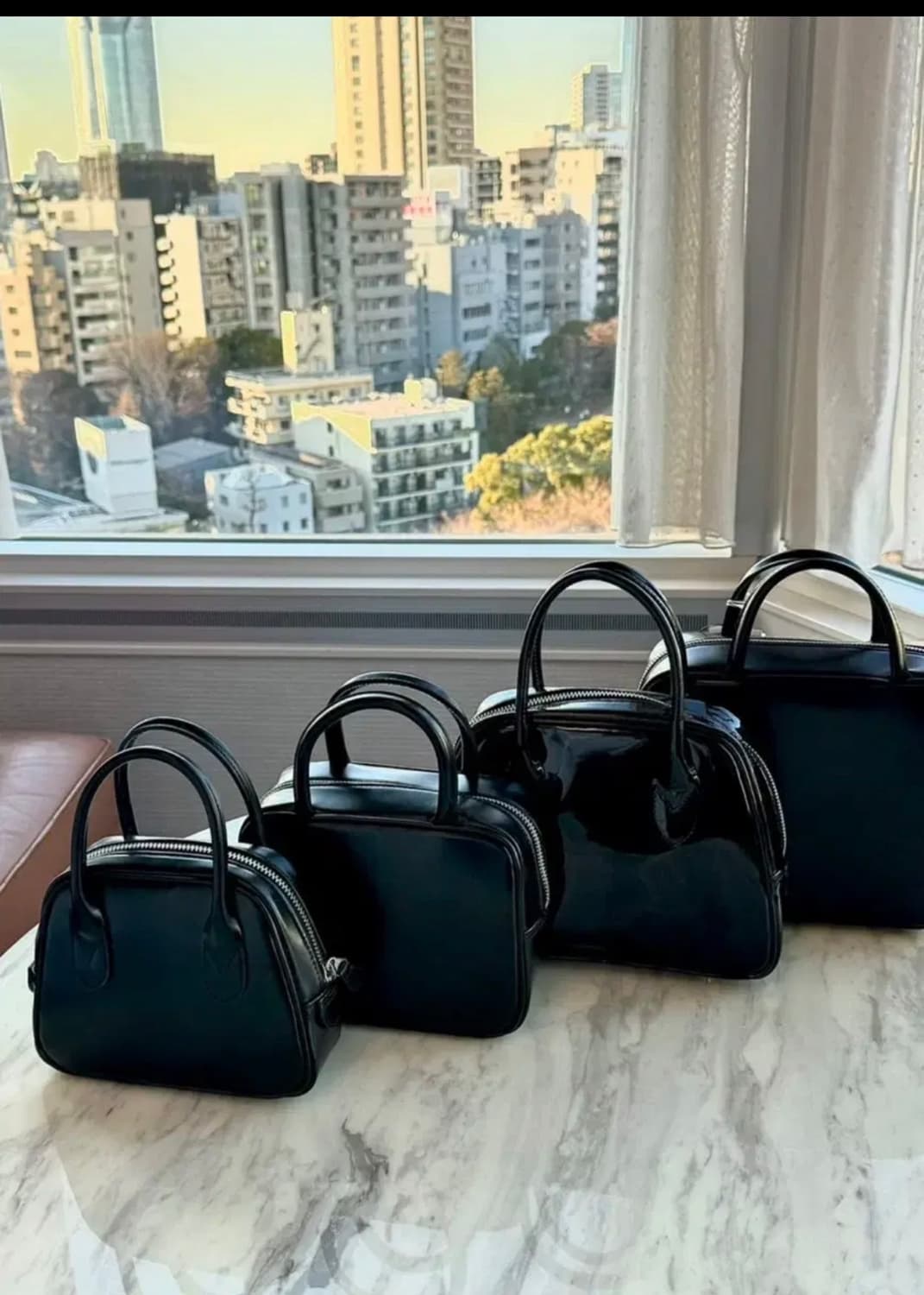 꼼데가르송 아오야마백 1호 라운드 무광 새상품 상품이미지1