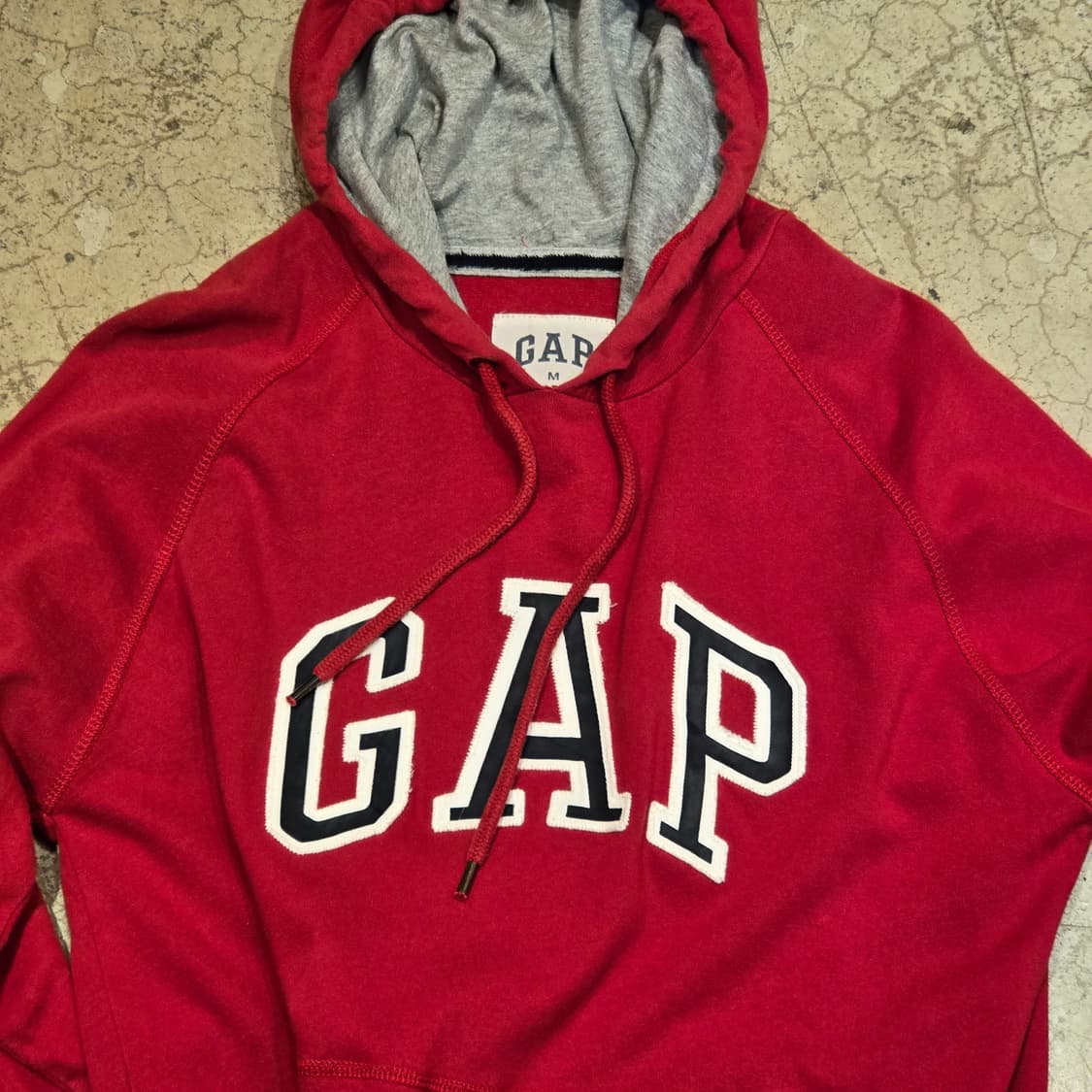 GAP 빅 로고 풀오버 후드티 상품이미지2