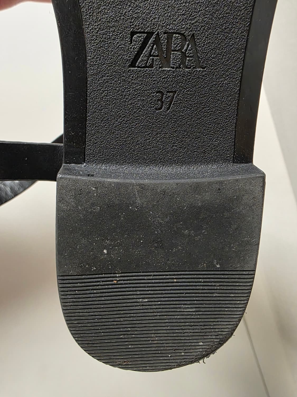 자라 멀티 스트랩 플랫 샌들 37 240 상품이미지3