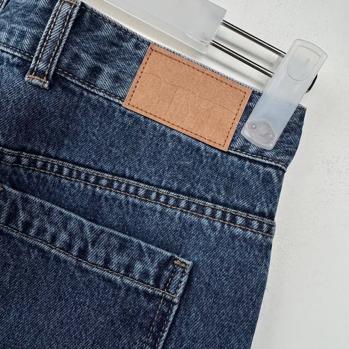 SJYP 절개 스트레이트 데님 팬츠 상품이미지6