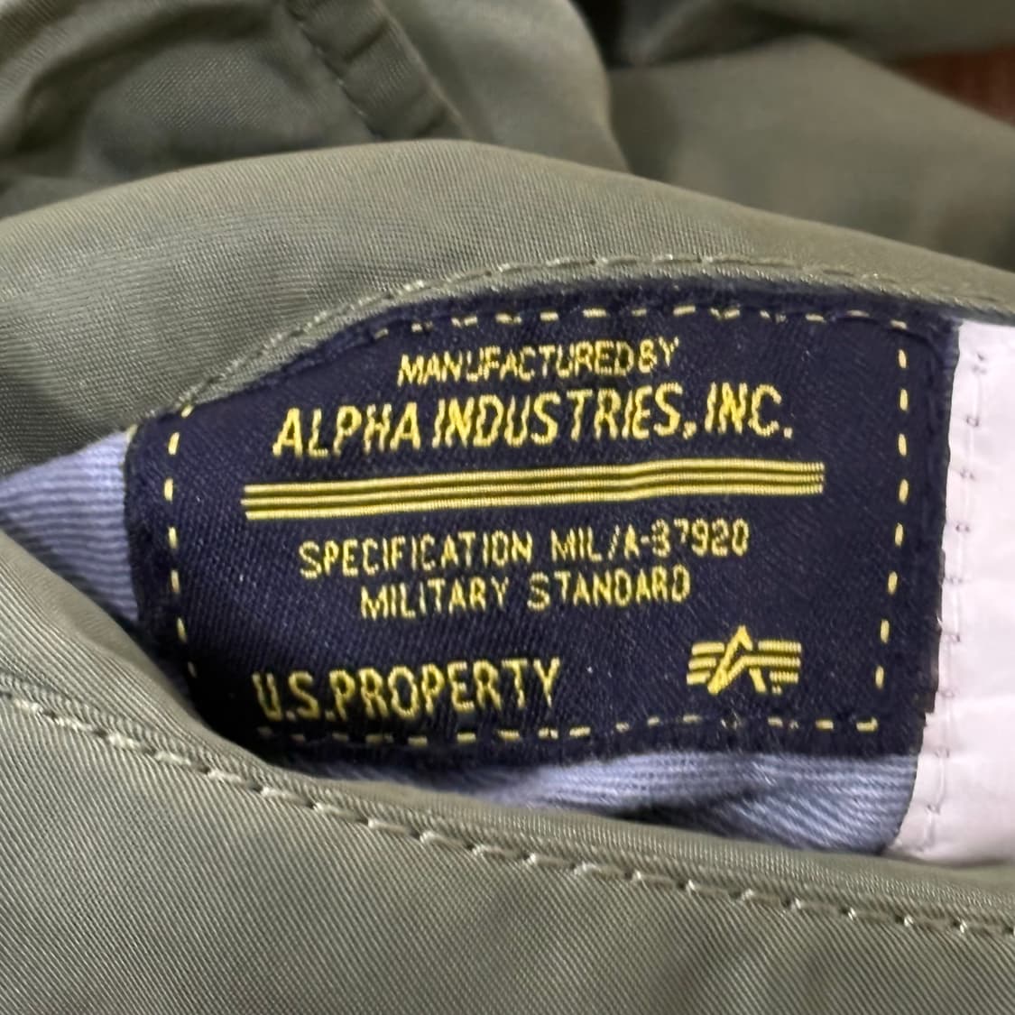 Alpha Industries MA-1 리버시블 항공 점퍼 상품이미지7