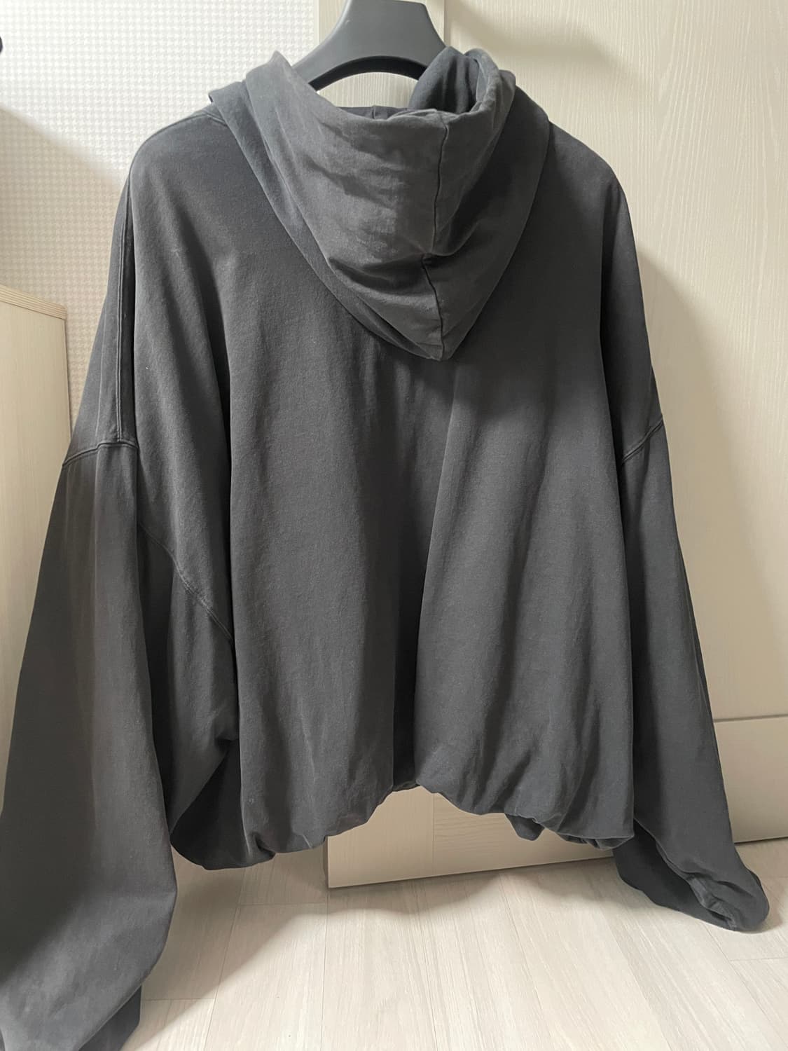이지갭발렌시아가 padded 후디 블랙 S 상품이미지2