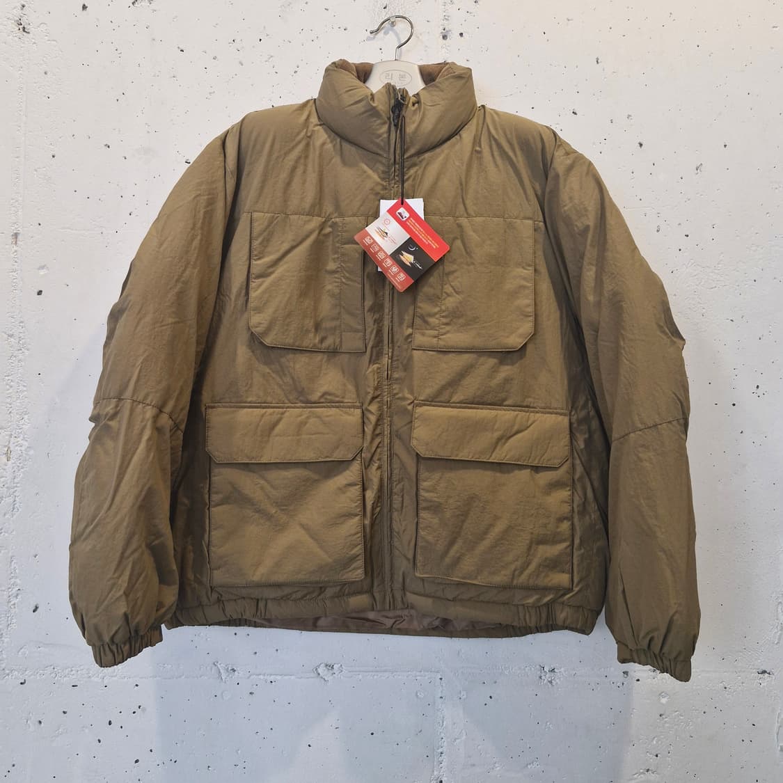 TBJ 포켓 발열 푸퍼 패딩 새상품 상품이미지1