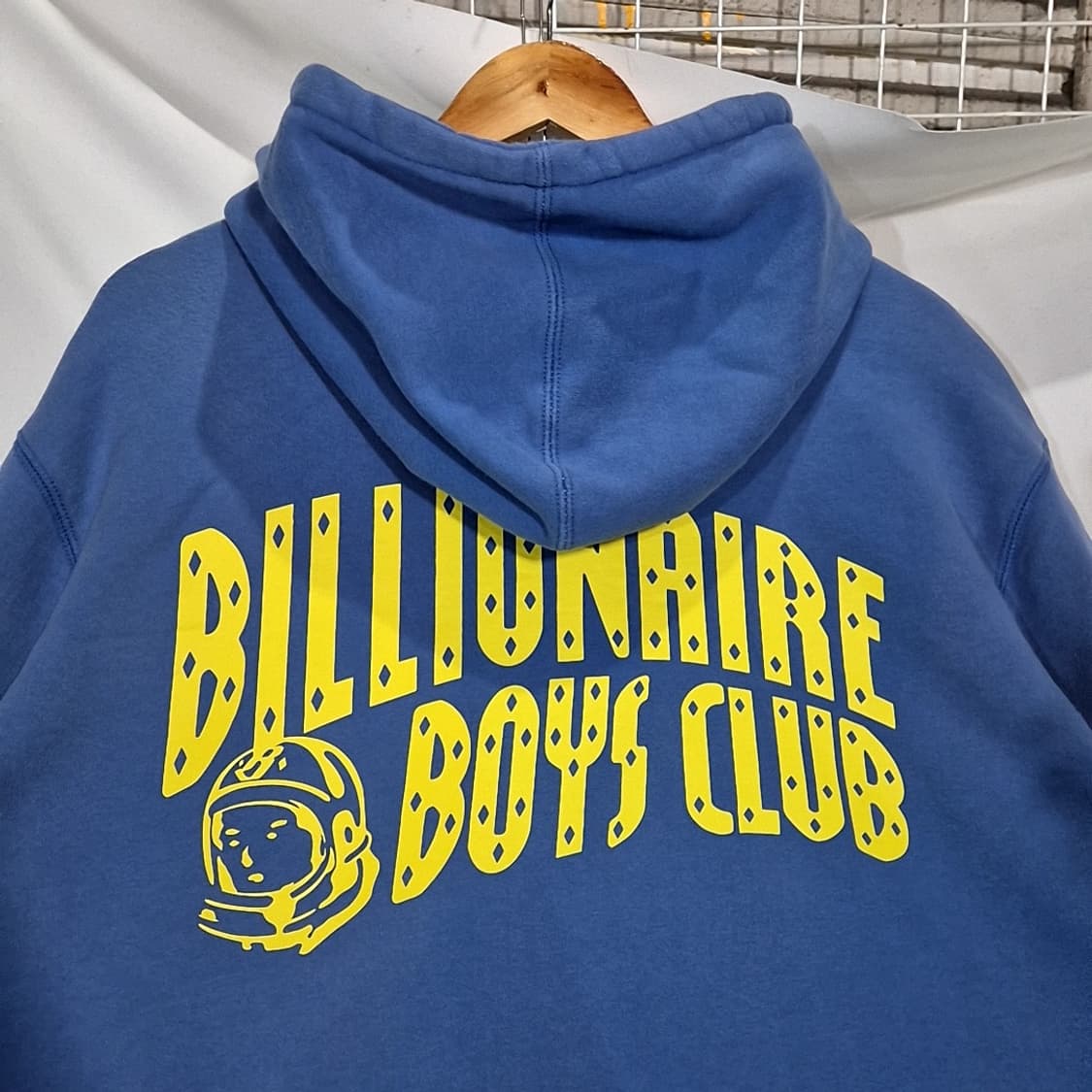 빌리네어보이즈클럽 빅로고 후드티 상품이미지4