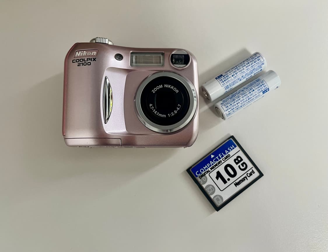 니콘 쿨픽스 2100 핑크 + 1GB 메모리카드 상품이미지1