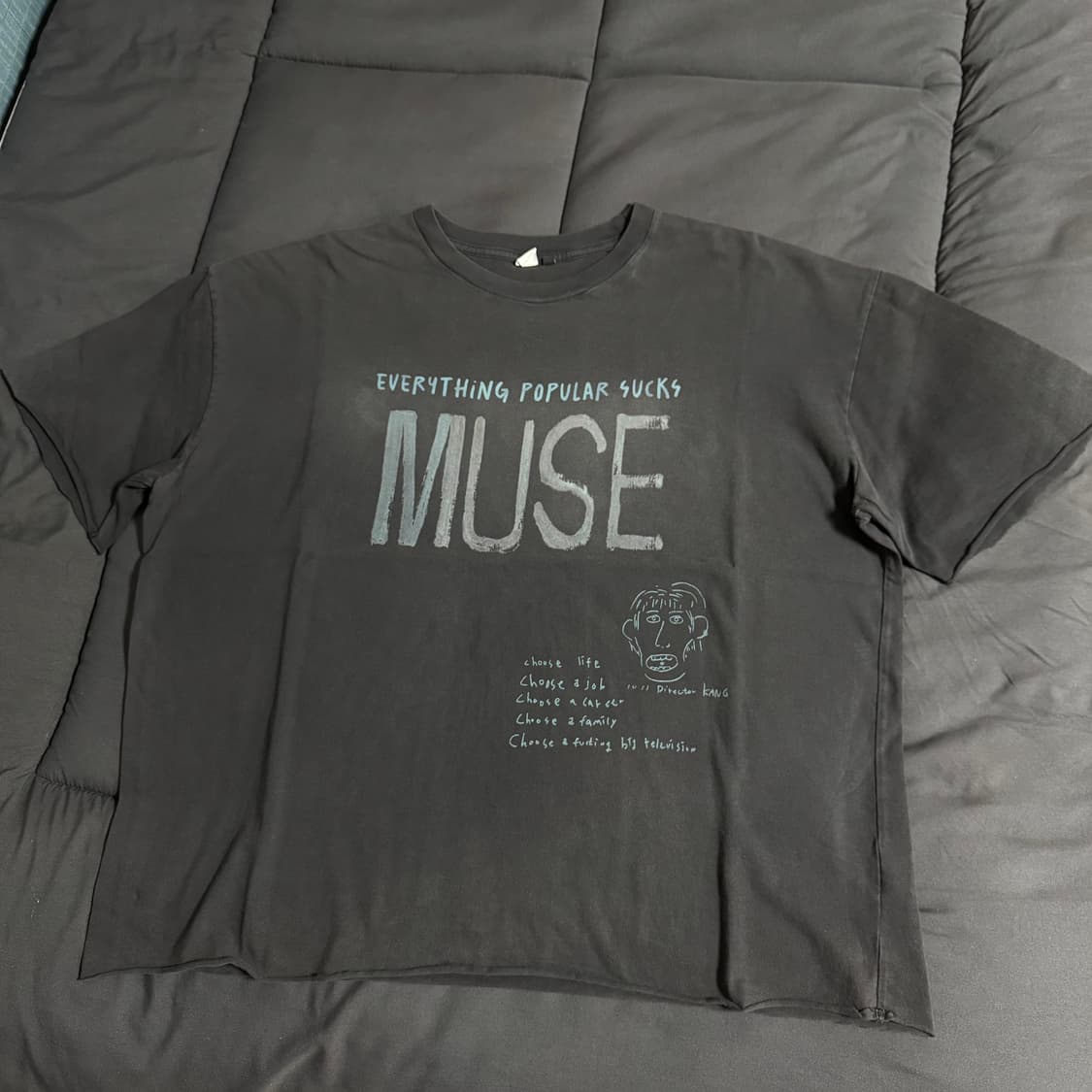 4) 폴리테루 1011 뮤즈 로우컷 페이디드 블랙 티셔츠 상품이미지2