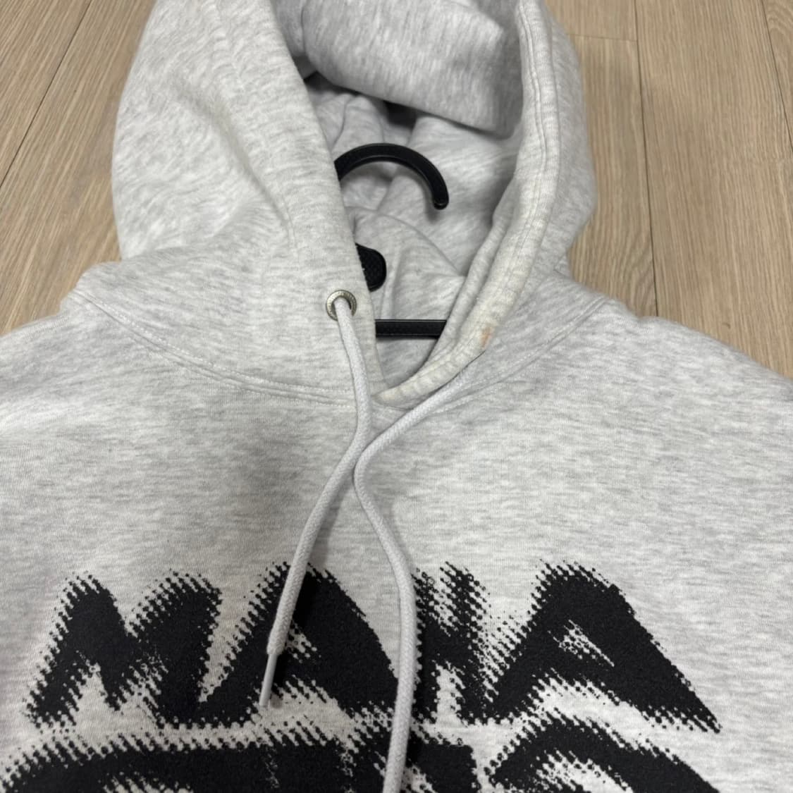 마하그리드 HALFTONE HOODIE LIGHT GREY 상품이미지4