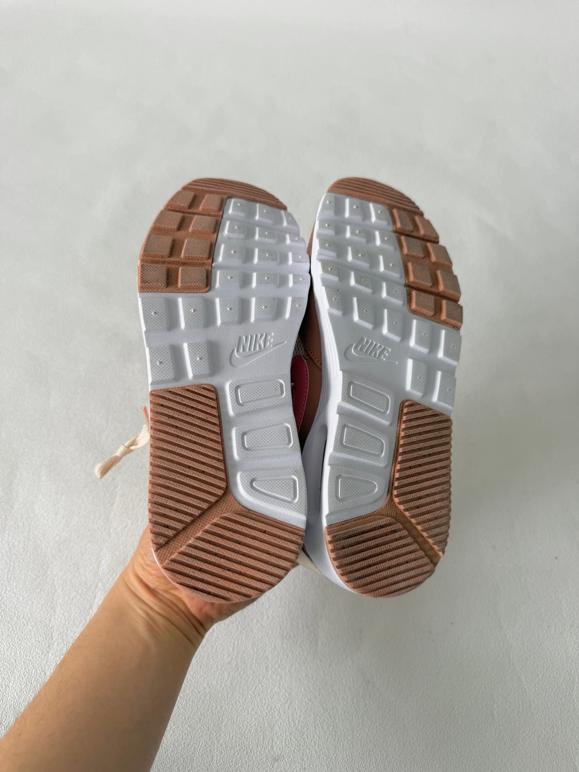 [230]나이키(NIKE) 에어맥스(거의 새제품) 상품이미지8