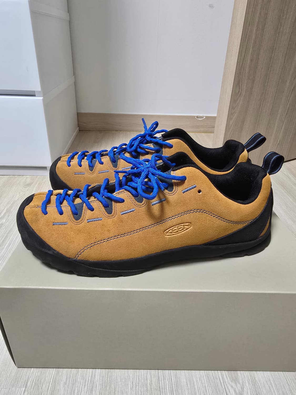 킨 재스퍼 카멜
- 290 사이즈 상품이미지4