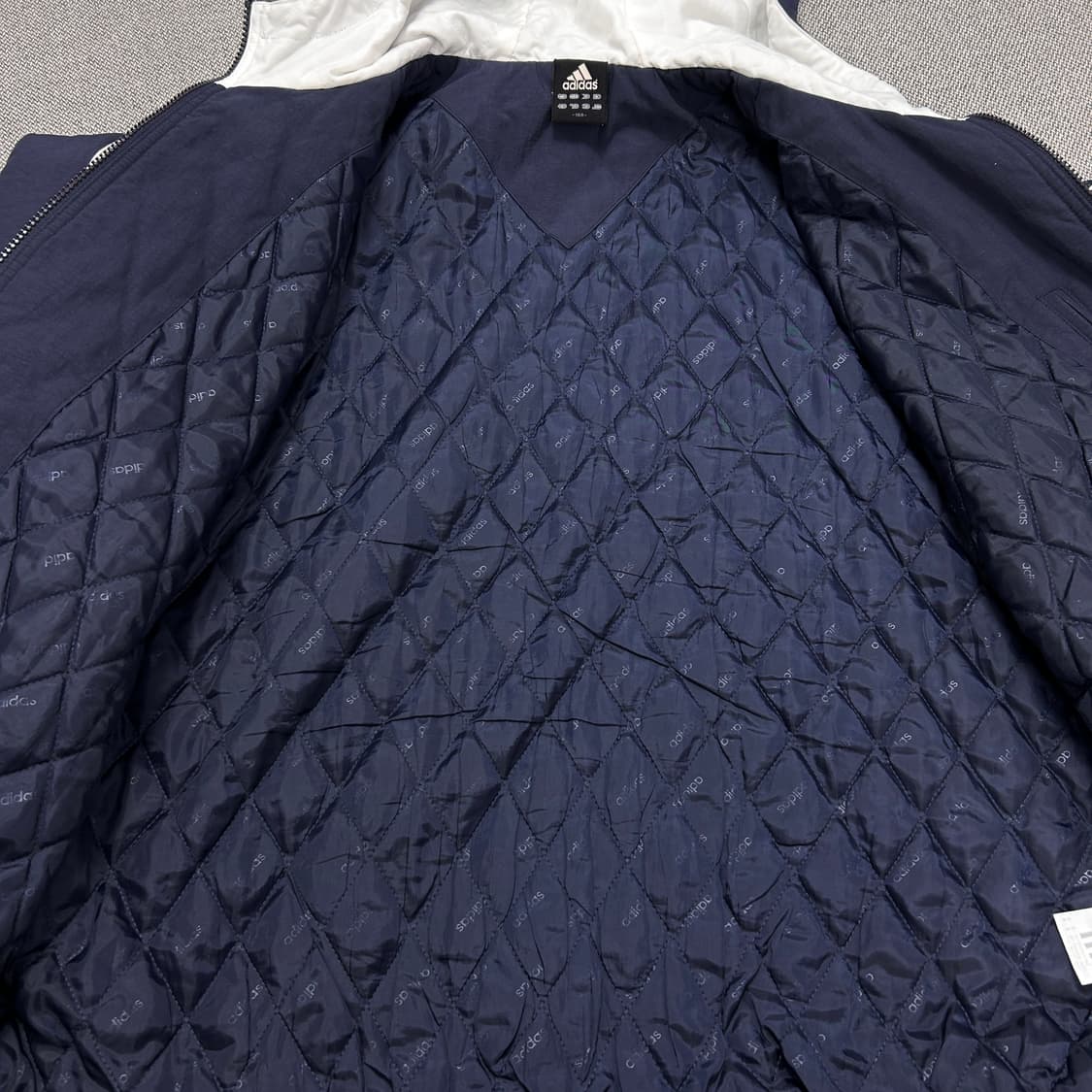 아디다스 네이비 올드스쿨 누빔자켓(100) 상품이미지8
