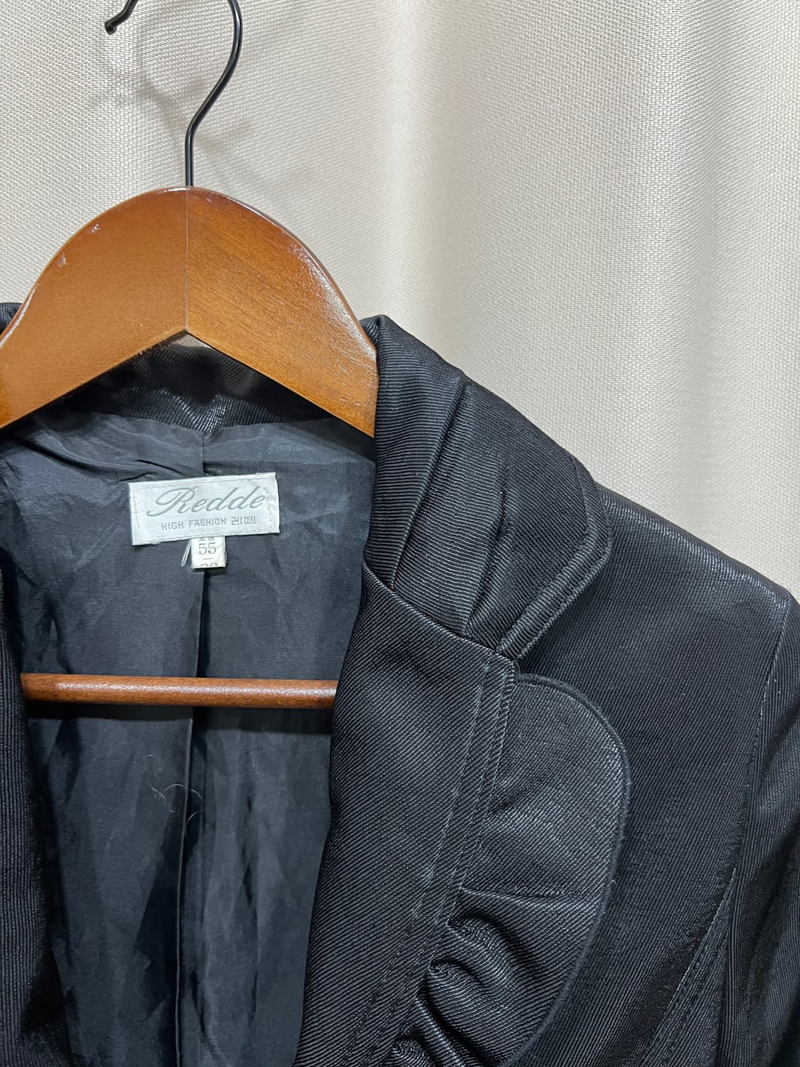 REDDE 빈티지 블랙 셔링 원버튼 블레이저  상품이미지5