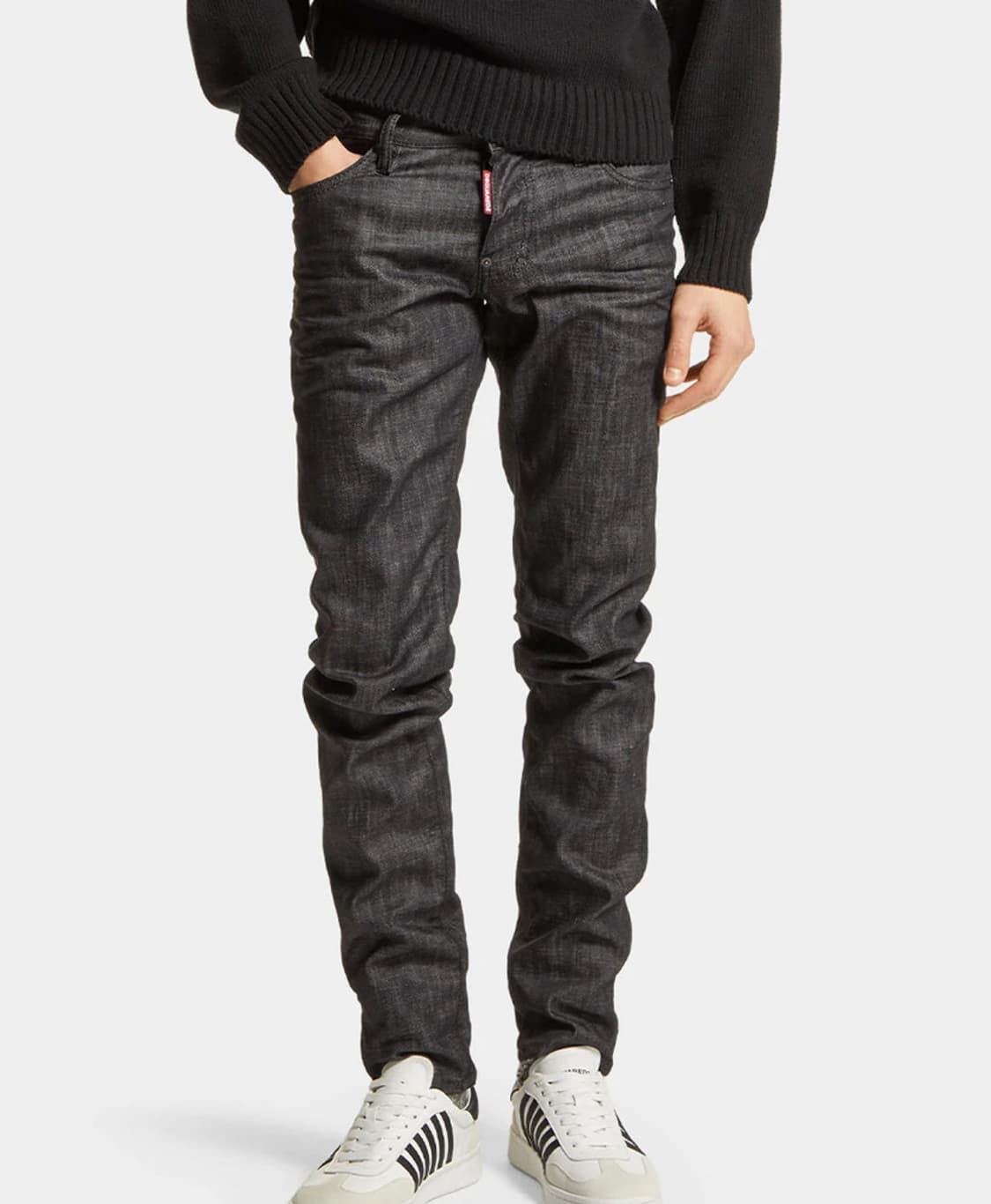 Dsquared2 black wash distressed jeans 상품이미지1