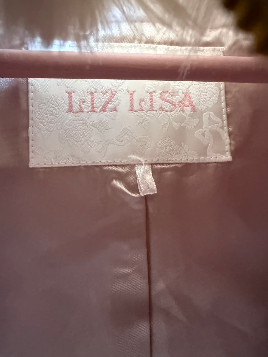 리즈리사 2025fw신상 샤기 리본 판초 상품이미지8