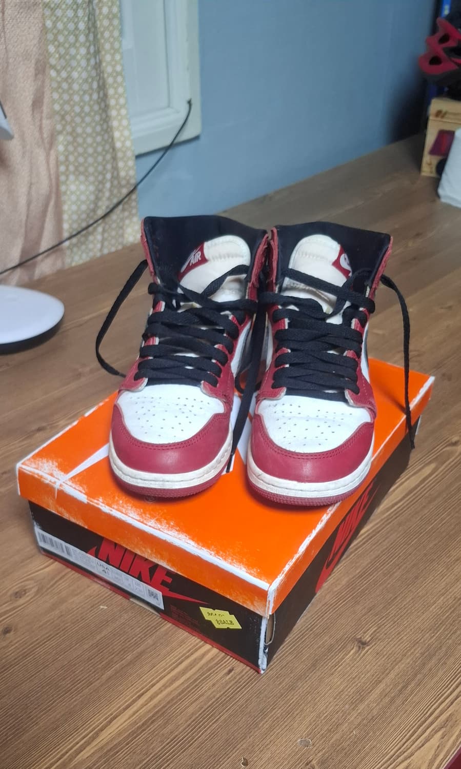 에어 조던 1 레트로 하이 OG 시카고 2022 상품이미지4