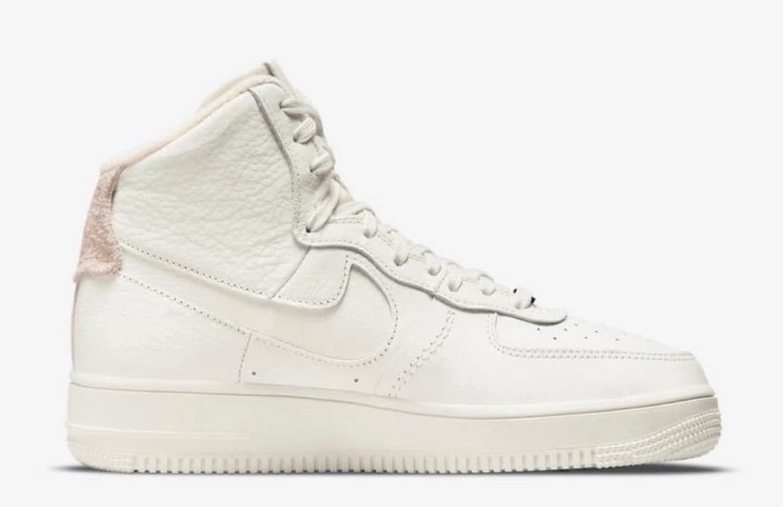 나이키 에어포스 1 하이탑 240 상품이미지2