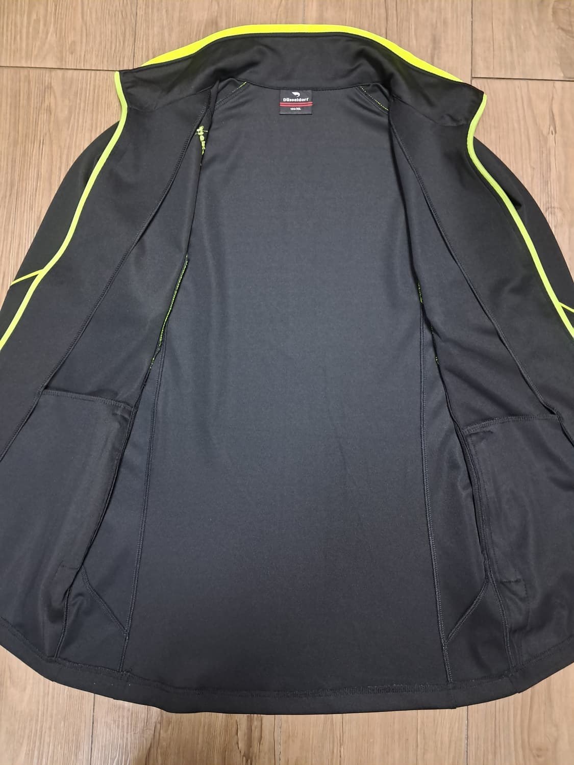 뒤셀도르프 여성 트랙탑 100 상품이미지6