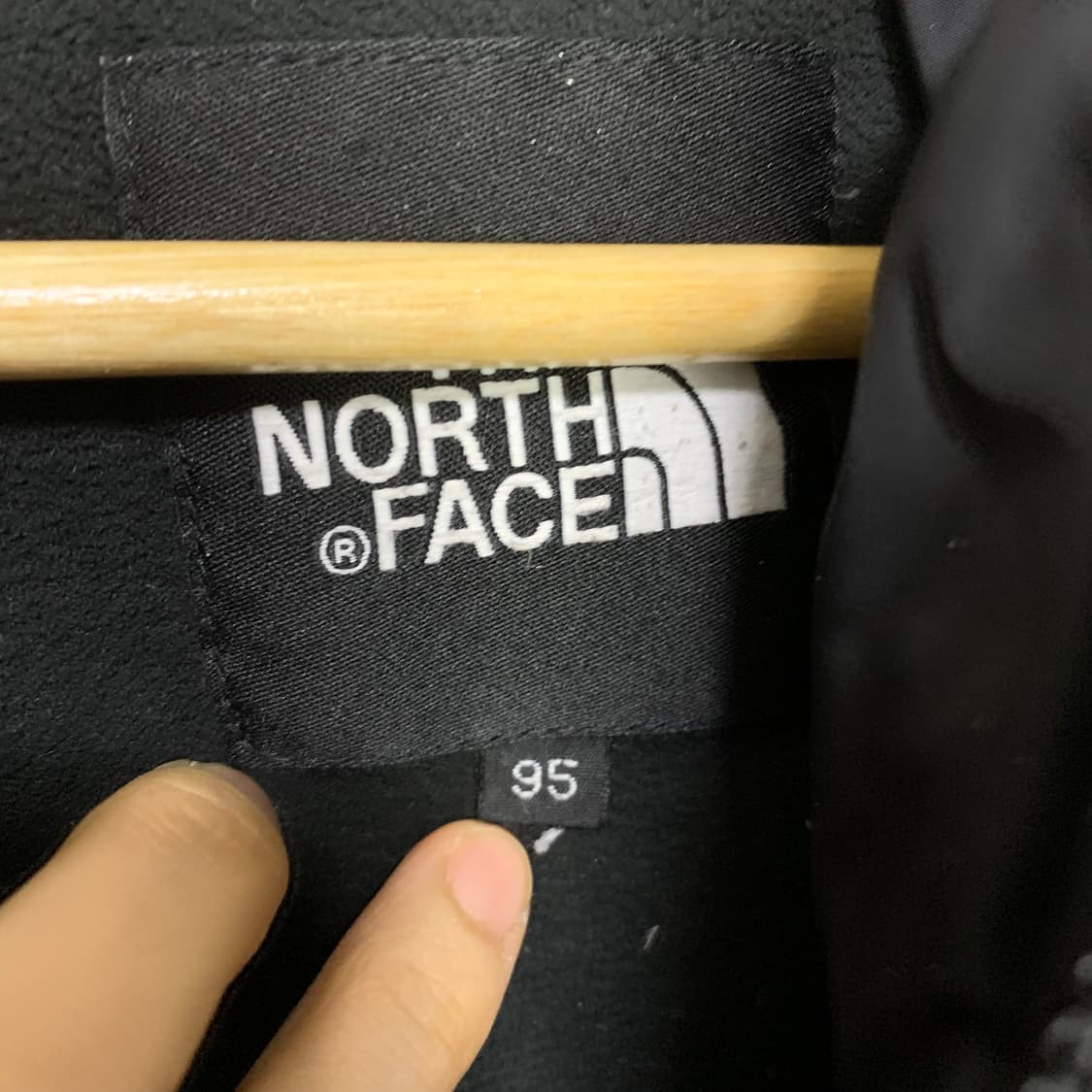노스페이스 블랙 후드 패딩 점퍼 700 빈티지 95 M 남녀공용 상품이미지7