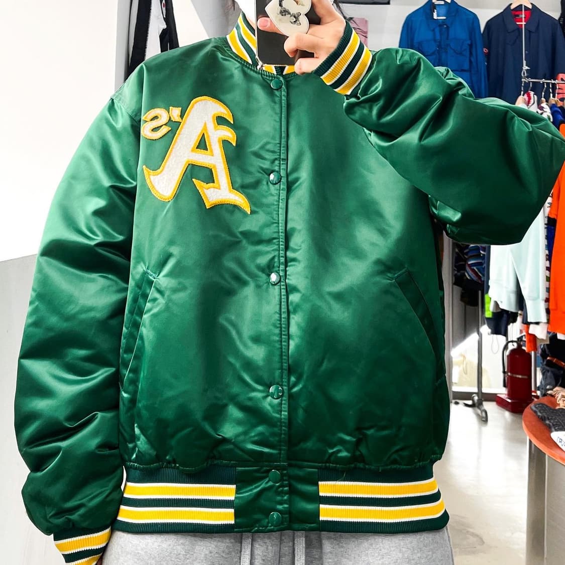 스타터 90s 오클랜드 어슬레틱스 사틴 베이스볼 점퍼 상품이미지1