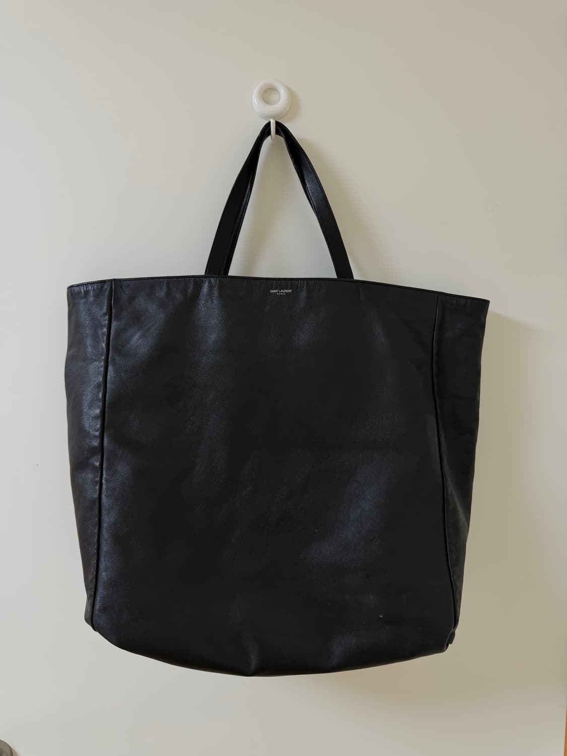 생로랑 레더 스웨이드 리버서블 백 상품이미지5