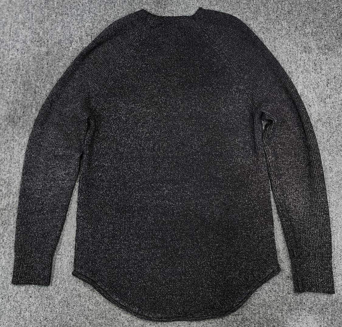 홀리스터 로고 라운드 커브드 니트 스웨터 M 상품이미지2