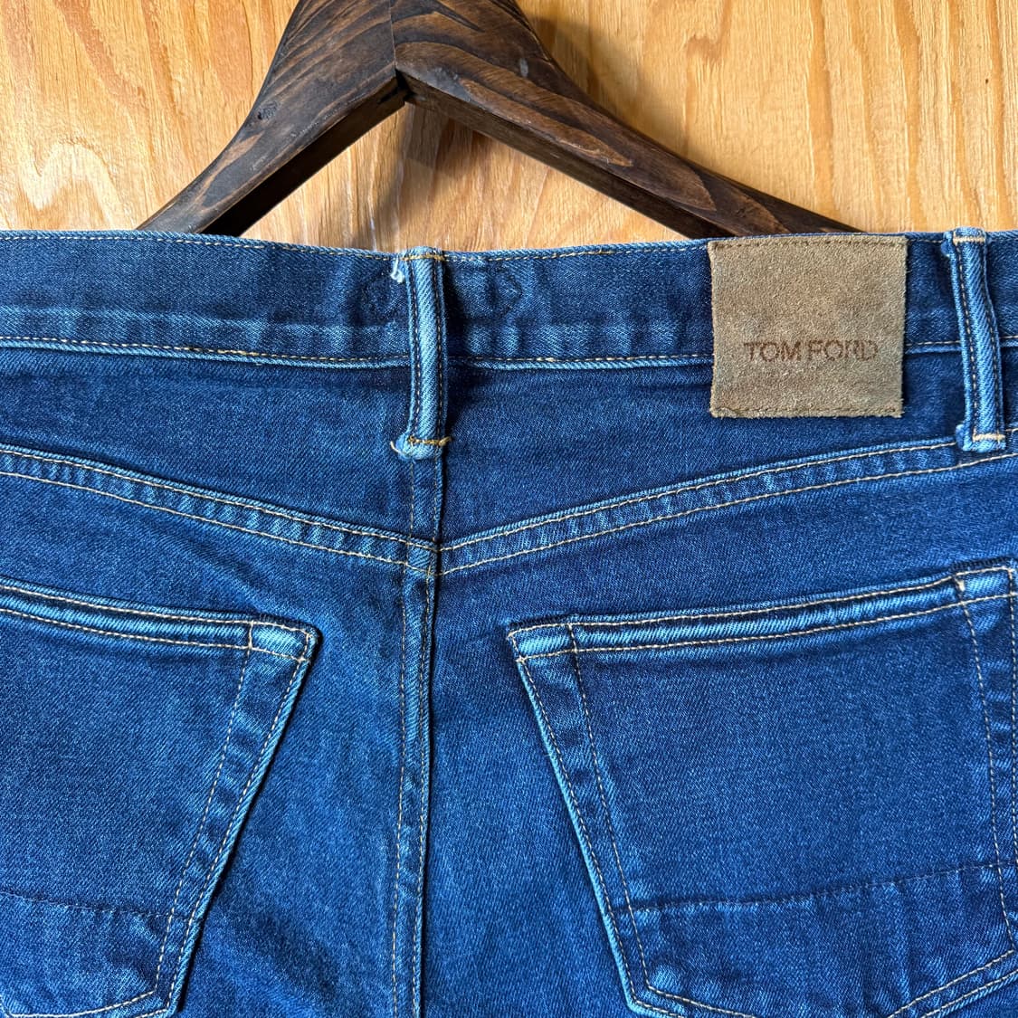 톰포드 청바지 판매 합니다. 상품이미지1
