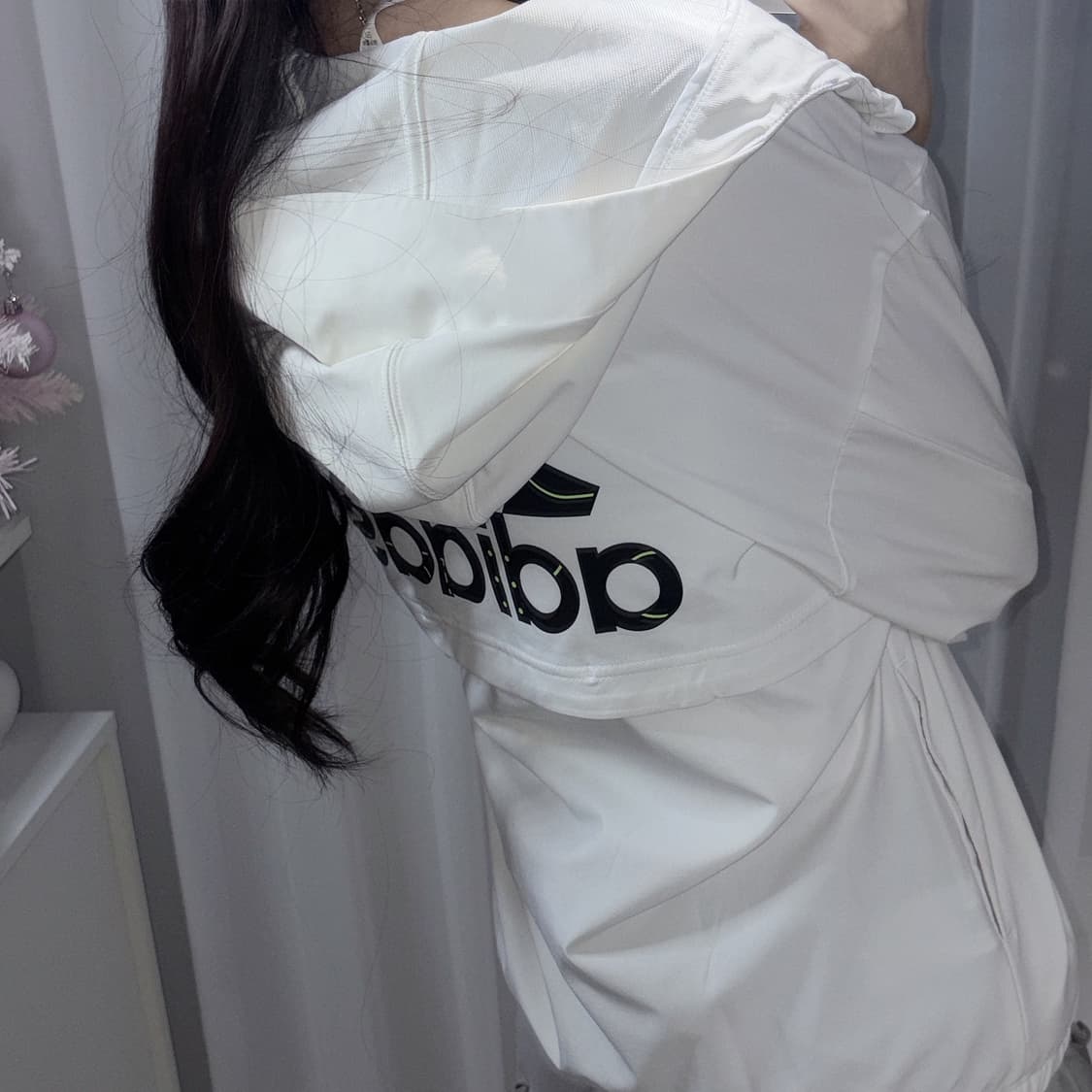 아디다스 백로고 화이트 바람막이 m정도 150 상품이미지3