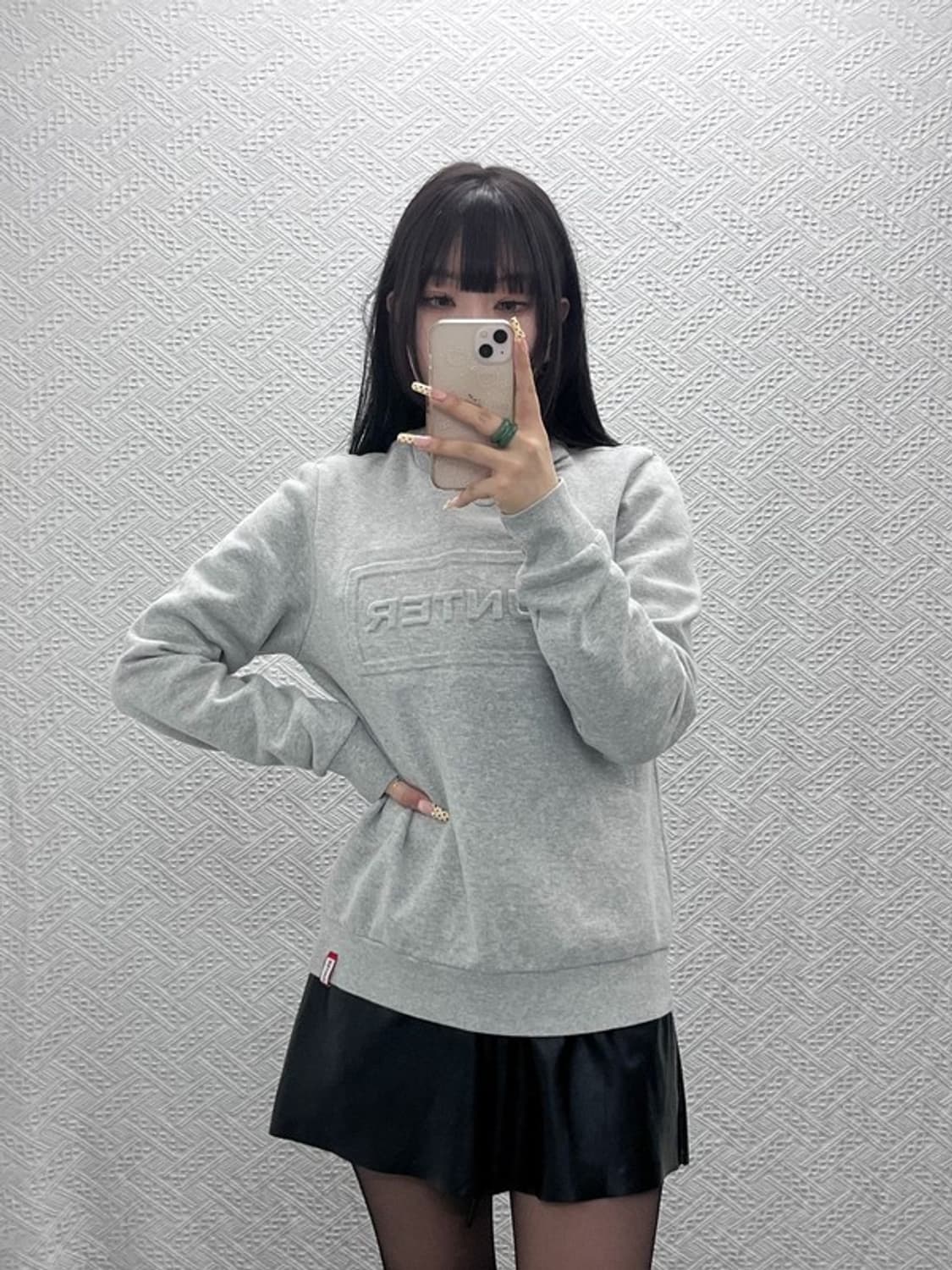 헌터 빈티지 모던캐주얼 엠보빅로고 기모 맨투맨 S C09915 상품이미지1