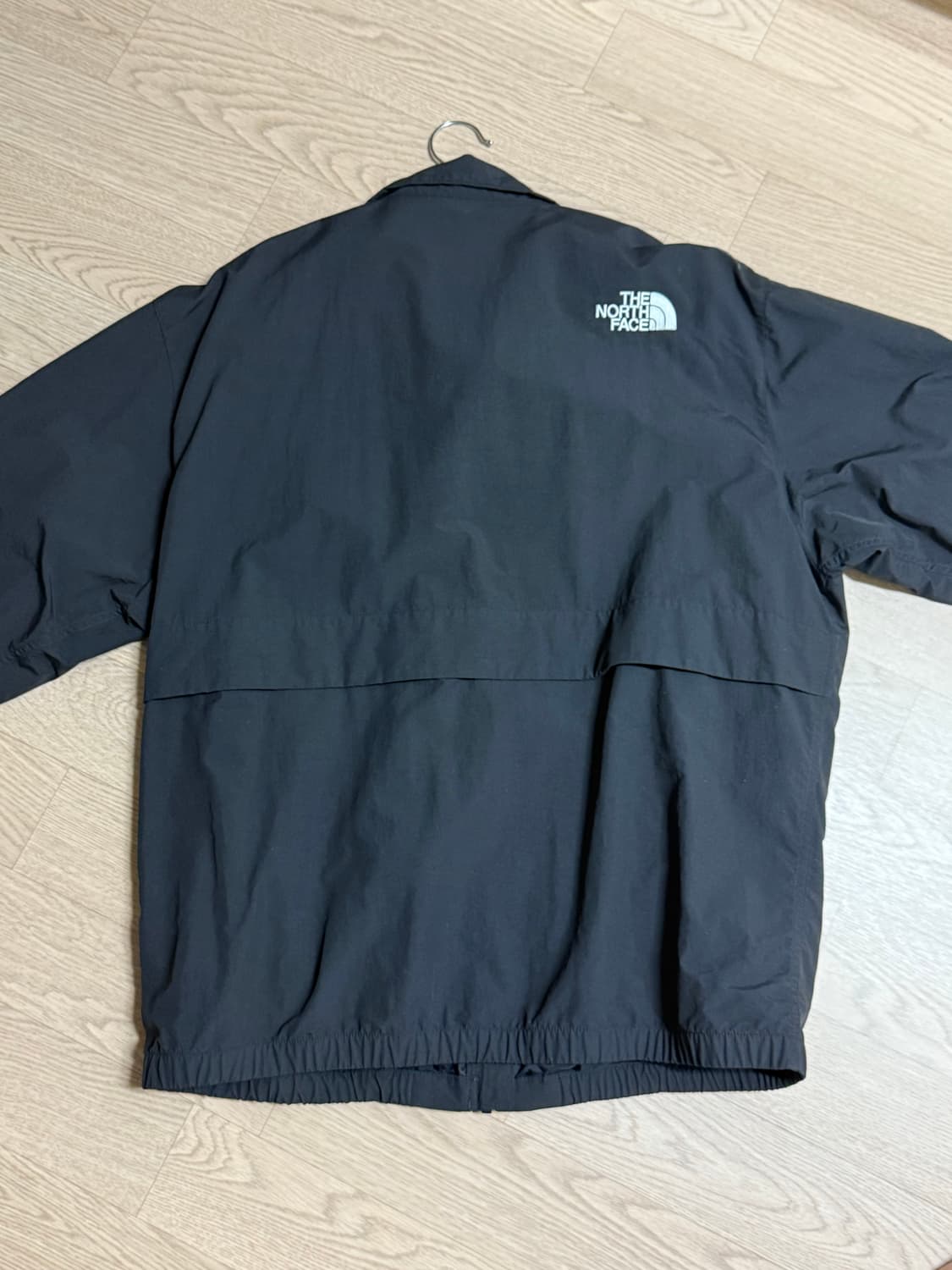 노스페이스 바람막이 상품이미지3