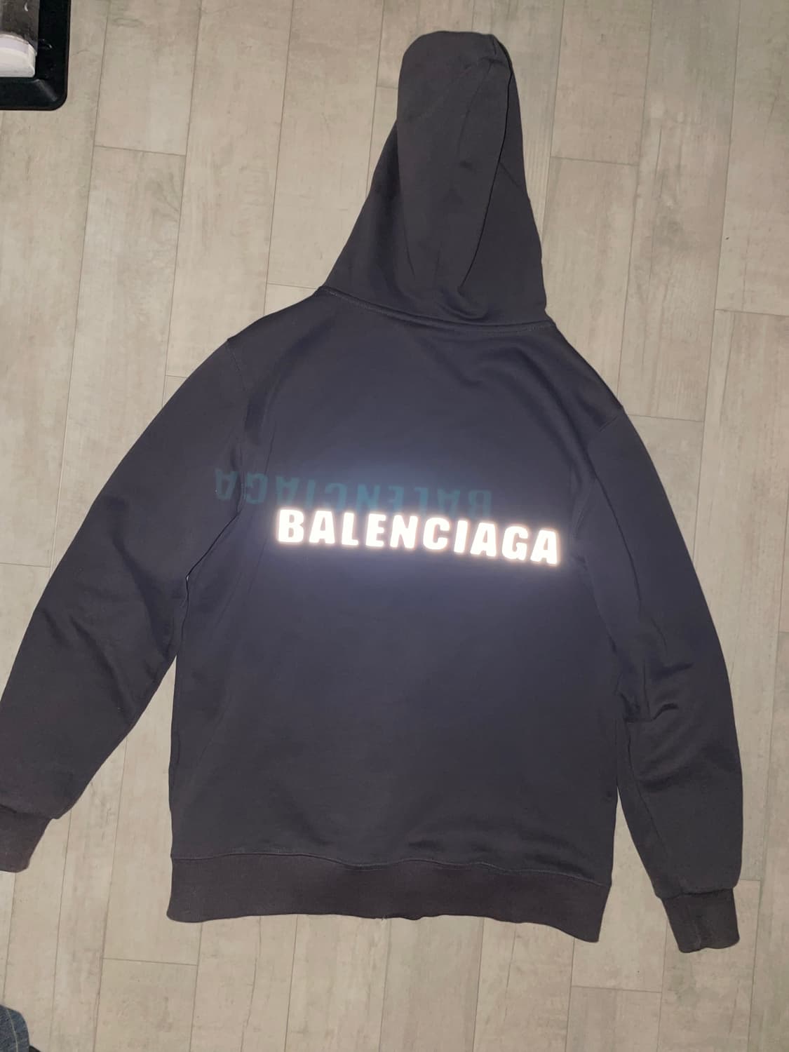 발렌시아가 후디 상품이미지1