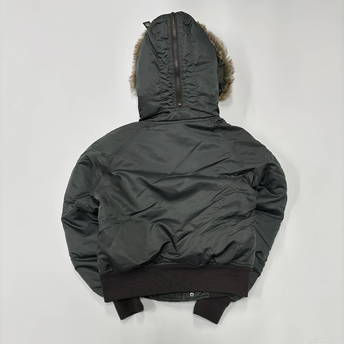 디젤 N2B 후드 퍼 숏 봄버 걸즈 패딩 자켓(M) 상품이미지5