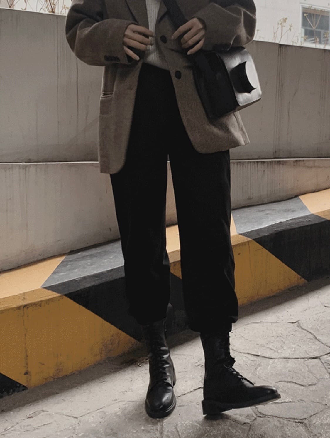 (미개봉, 새상품) 슬로우앤드 라이프 조거 맨투맨 세트 트레이닝 운동복  상품이미지1