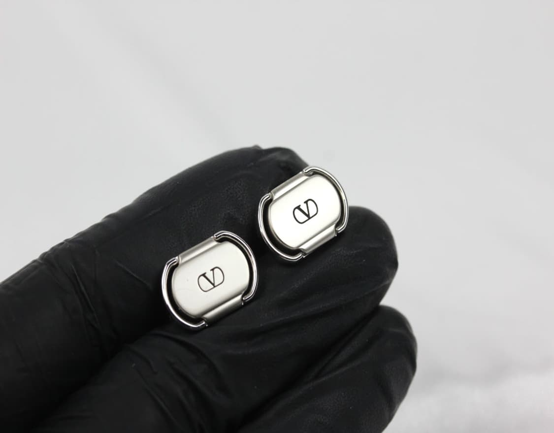 발렌티노 가라바니 A등급 남자 명품 커프스 상품이미지5
