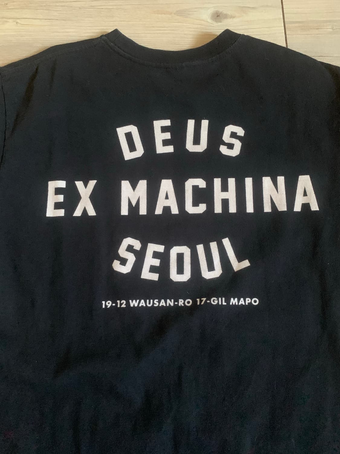 데우스 서울 반팔 M 상품이미지3