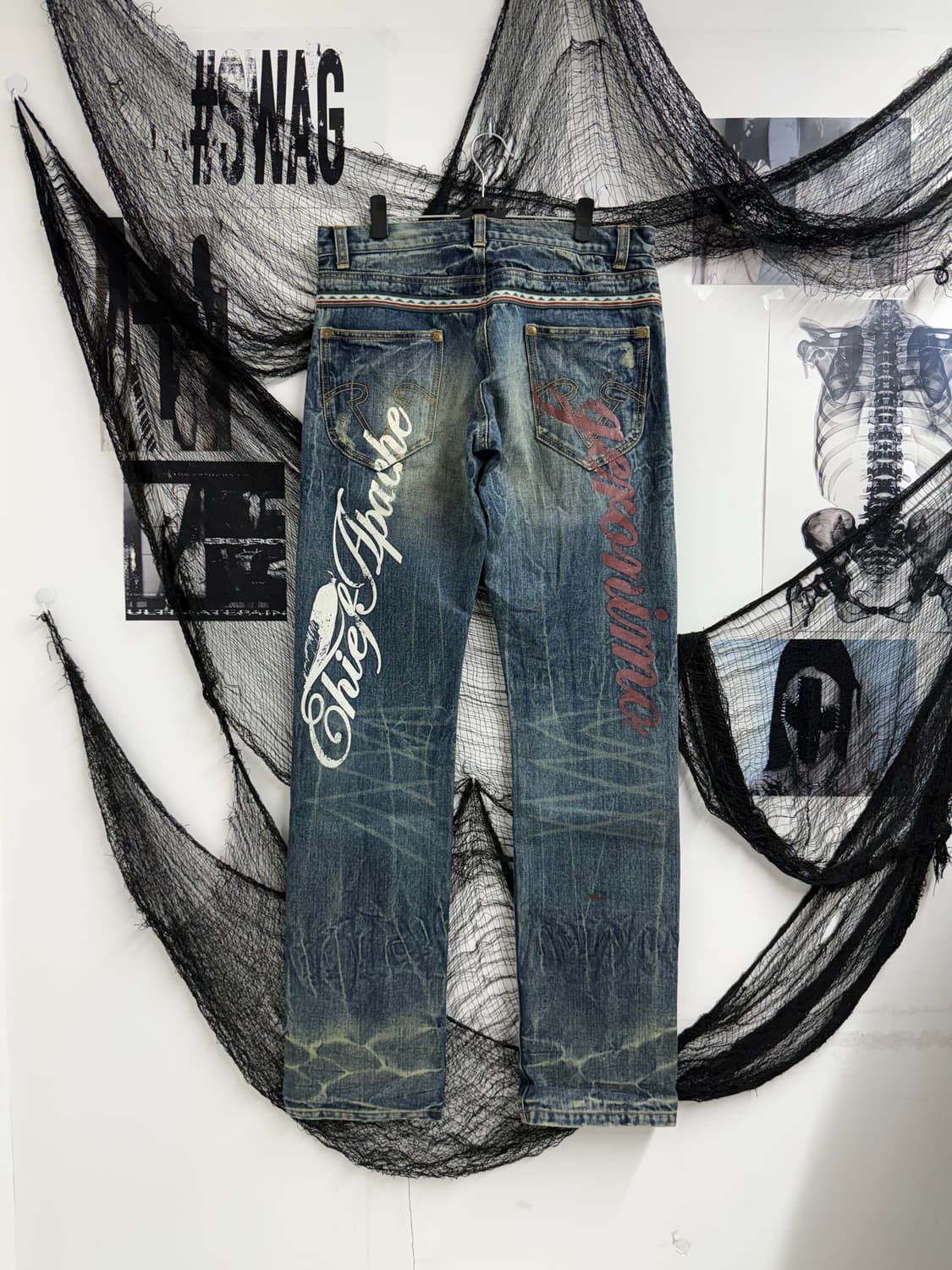 Wing embriodery washing jeans 상품이미지1