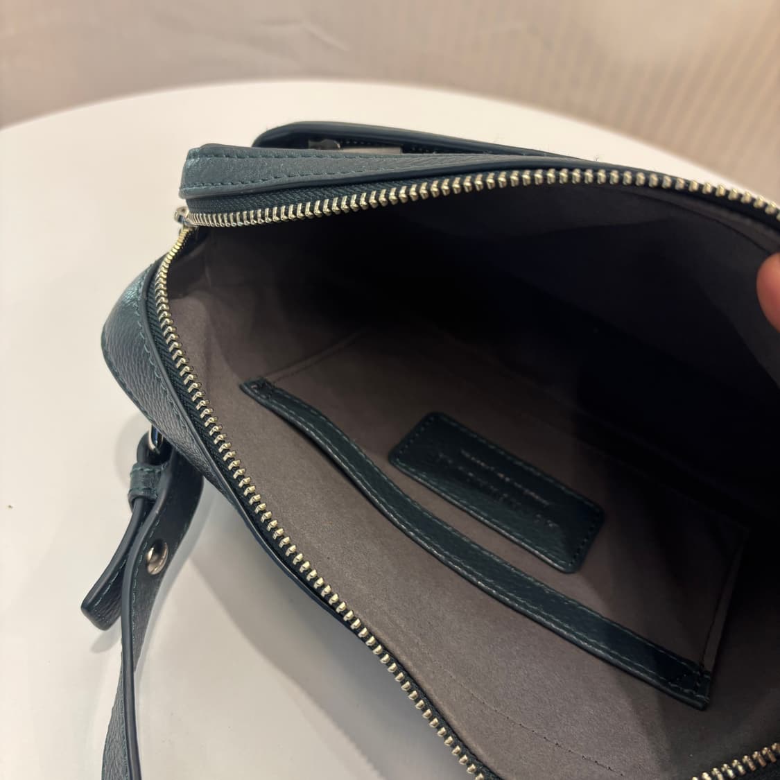 정품 MOTHERHOUSE 일본 가죽 크로스백  상품이미지8