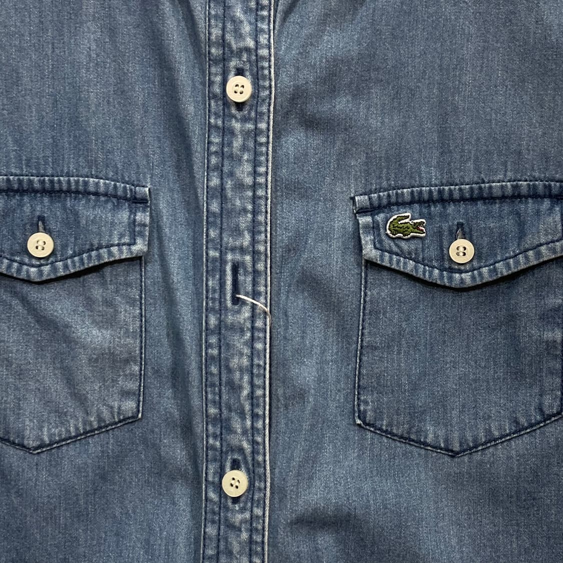 Lacoste Washed Denim Classic Shirt 상품이미지5