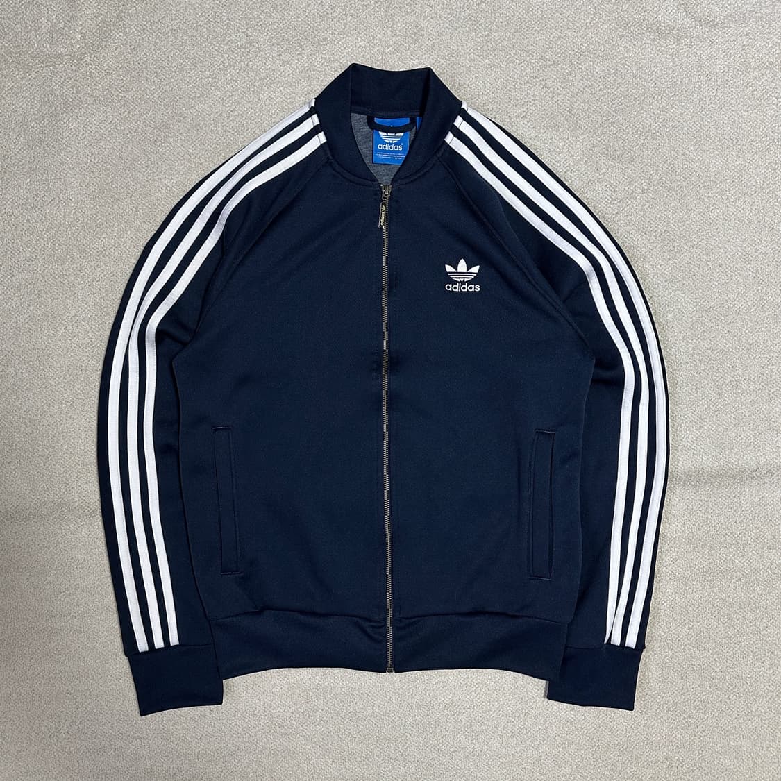 아디다스 슈퍼스타 트랙탑 상품이미지2