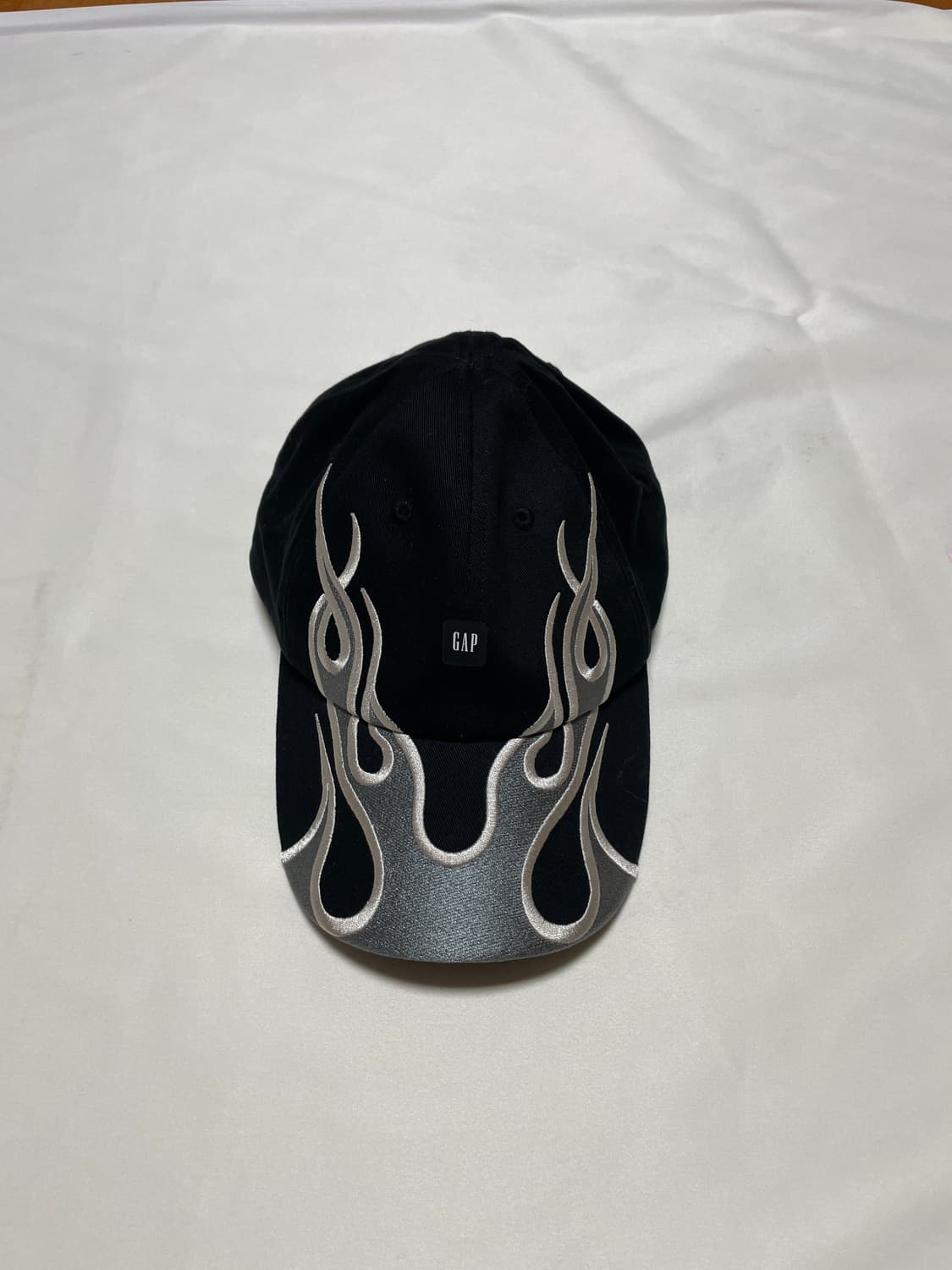 [급매] 이지 갭 발렌시아가 플레임 볼캡 상품이미지3