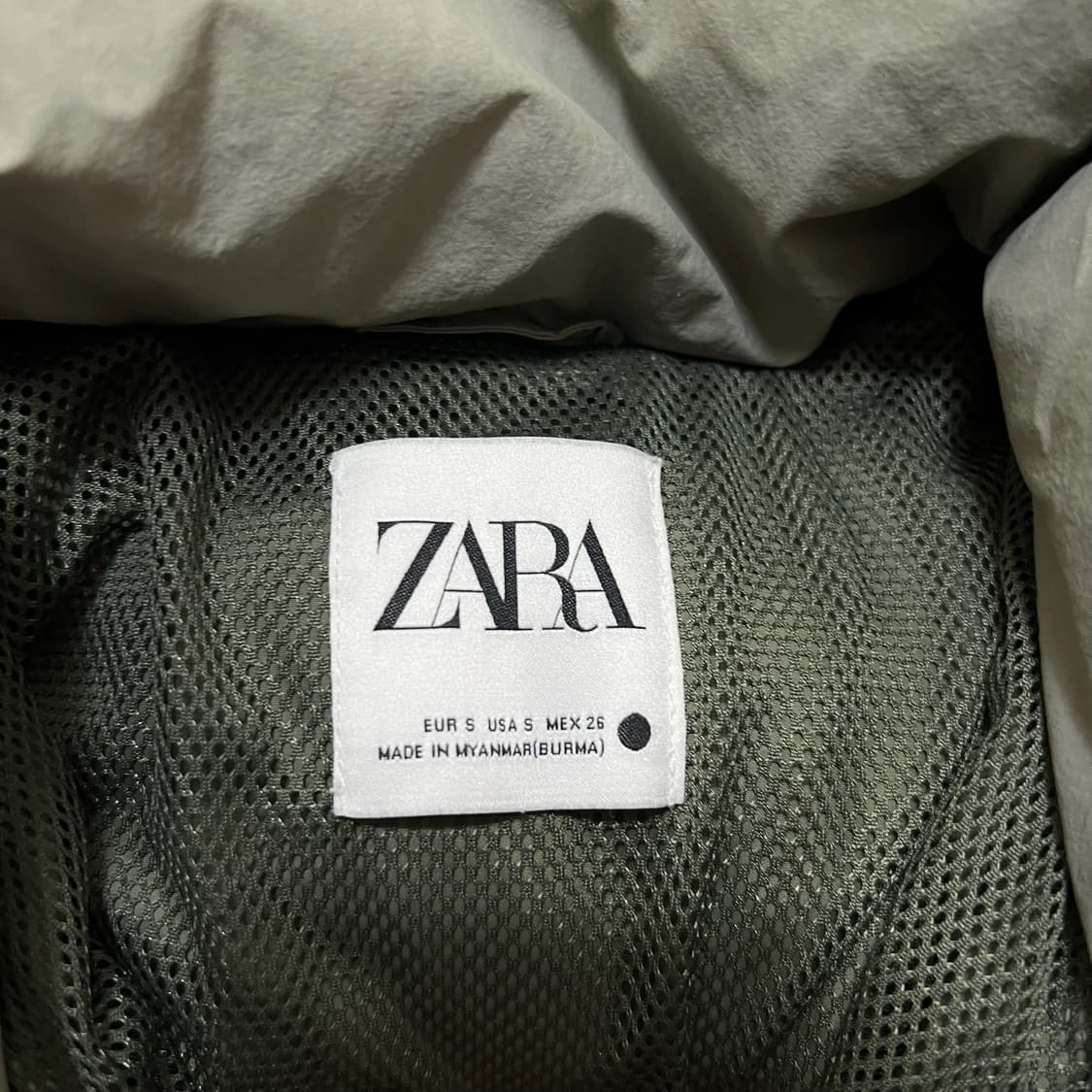 자라 오버사이즈 베이직 다운 숏패딩 S/90  상품이미지4