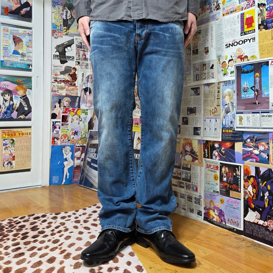 아르마니 진스 중청 워싱 스트레이트 팬츠 상품이미지2