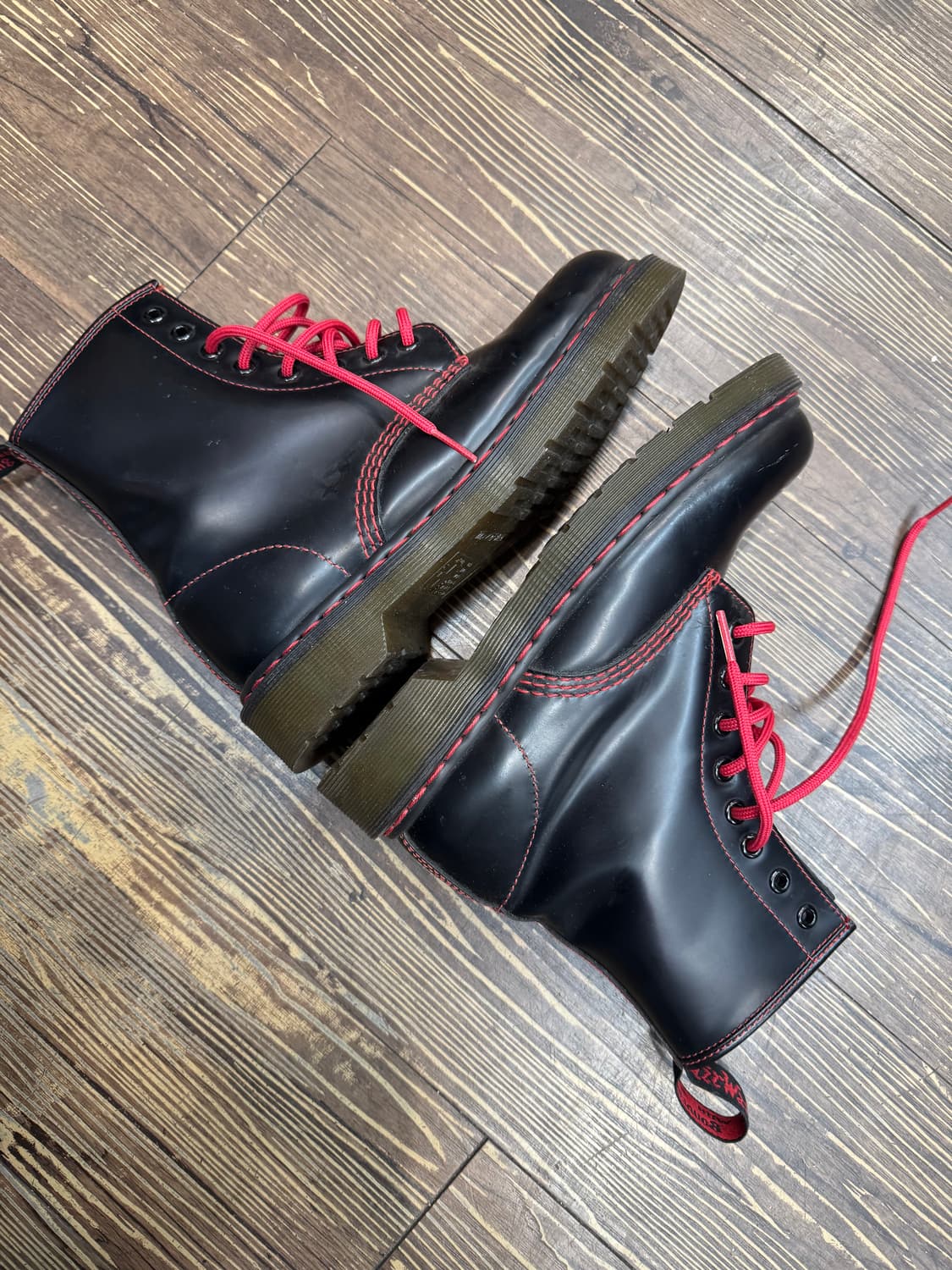 닥터마틴 1460 8홀 레드 스티치 US6(230~235) 상품이미지3