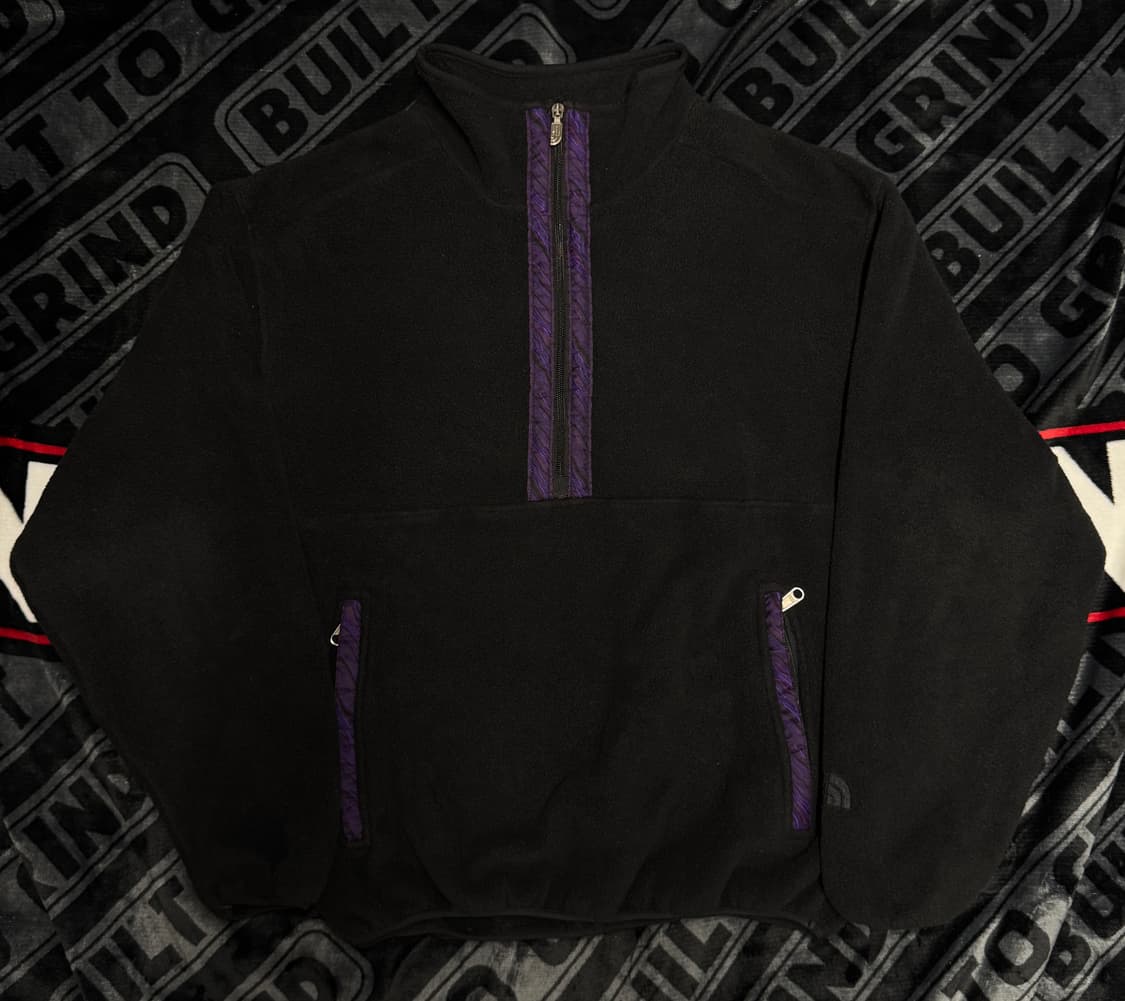 더 노스 페이스 쿼터 짚 플리스 풀오버 블랙 퍼플 메이드 인 유에스에이 상품이미지1