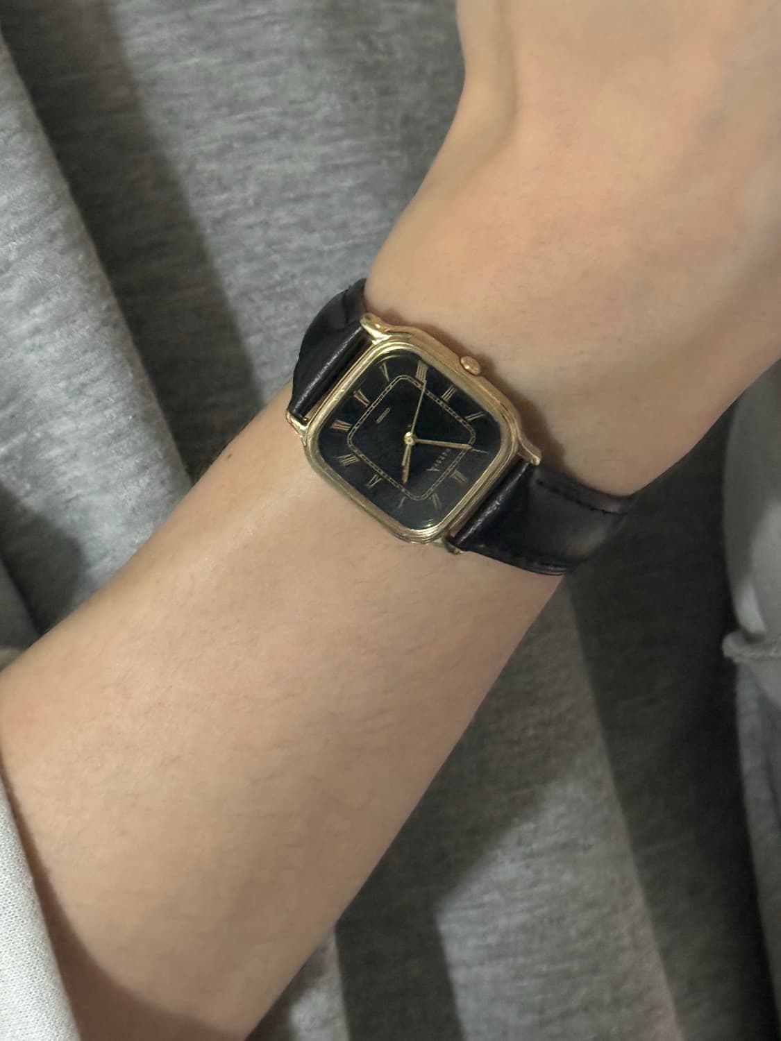 SEIKO 빈티지 쿼츠 시계 상품이미지4