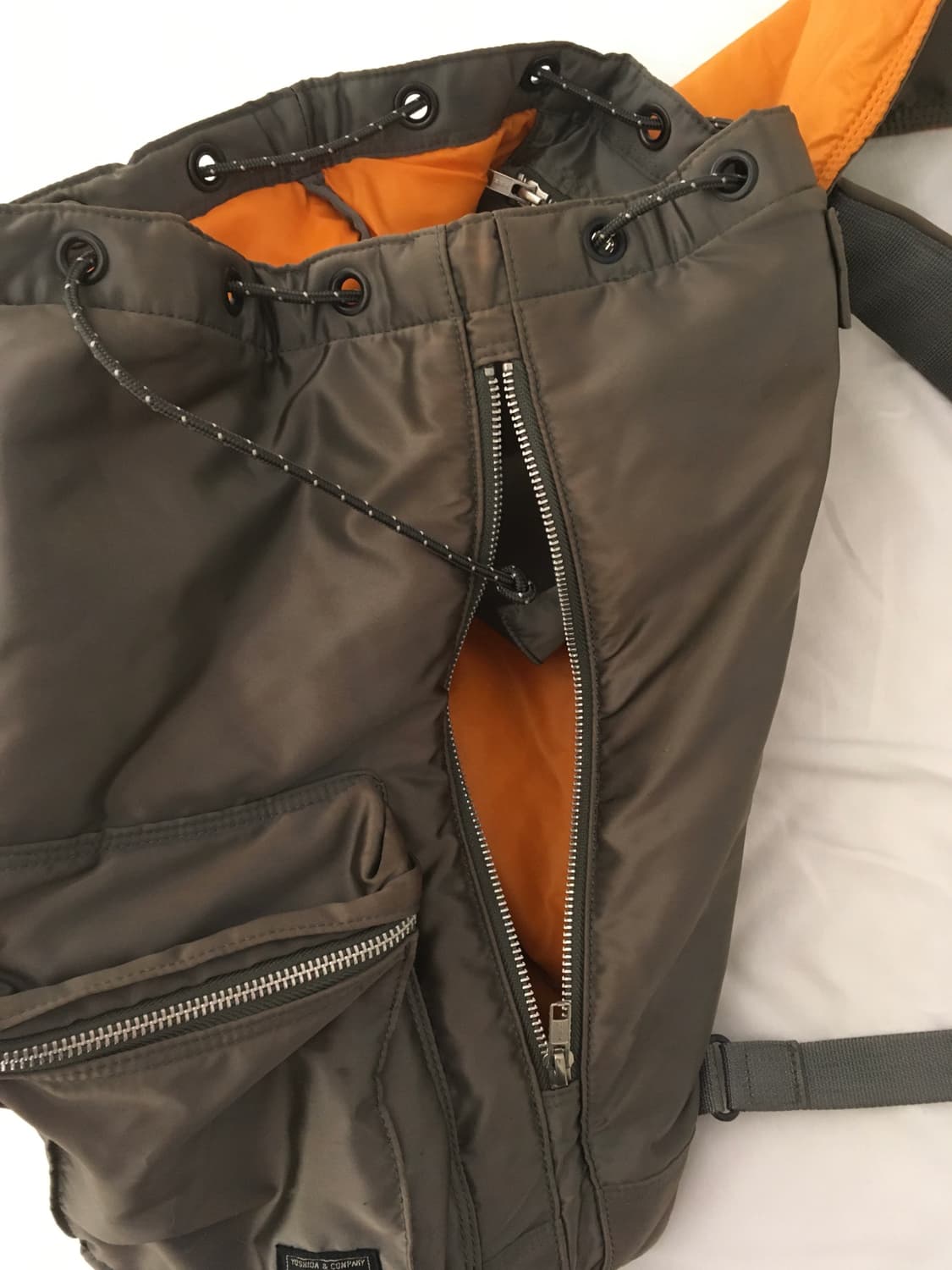 Porter Tanker Backpack 포터 탱커 백팩 세이지 그린 상품이미지9