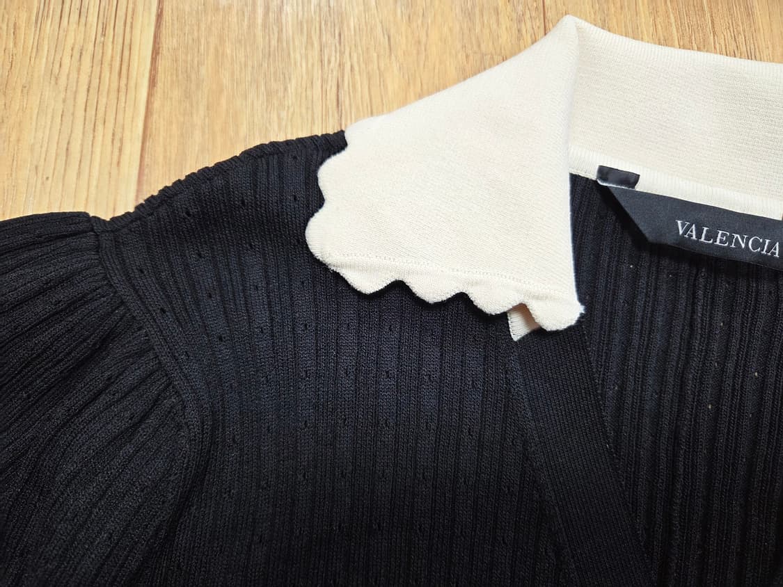 발렌시아(VALENCIA) 골드버튼 니트원피스 55-66 새상품 상품이미지5