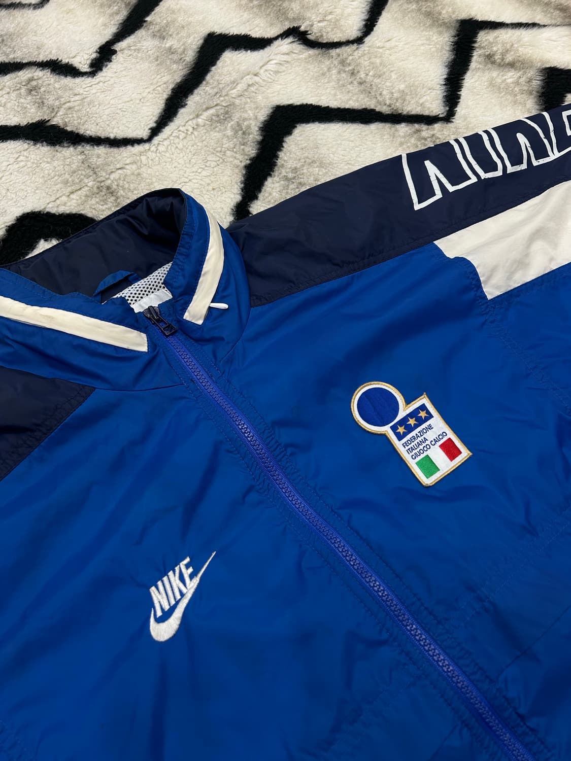 [L]나이키90s 오버핏 이탈리아 축구 국대 바람막이 상품이미지1